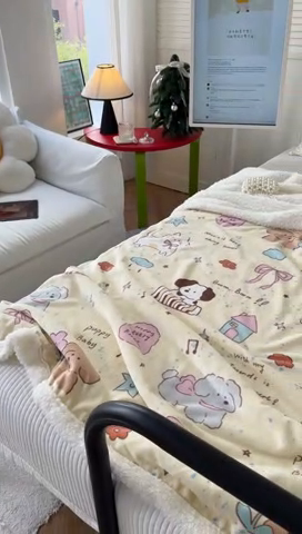 91家纺网 家纺一手货源 找家纺 吉象家纺 2024新款高克重牛奶绒羊羔绒印花毛毯 动物聚会趴