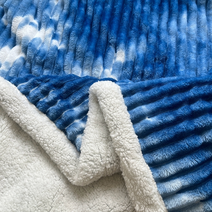 91家纺网 家纺一手货源 找家纺 璐维斯家纺 2025款双层加厚毛毯羊羔绒牛奶绒保暖毯子盖毯午睡法莱绒多功能毯子跨境外贸直播电商专供礼品绒毯 天空蓝