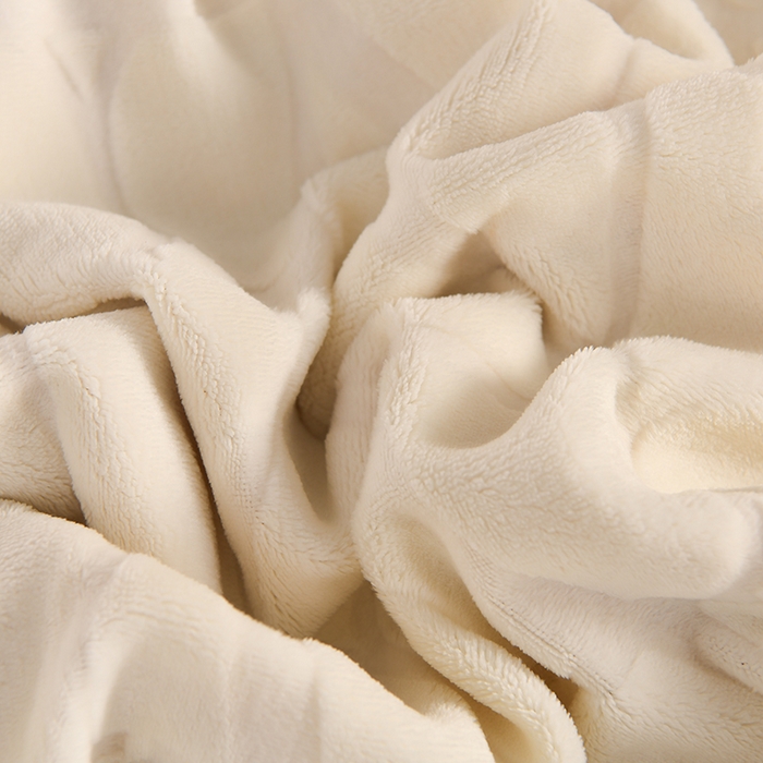 91家纺网 家纺一手货源 找家纺 菡宝 2024新款贝壳边无印风230g雕花绒单被套 华威-米白玉