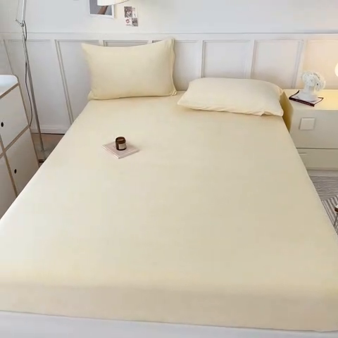 91家纺网 家纺一手货源 找家纺 简宜家居（朝初家纺） 2025新款200克牛奶绒A版床笠 淡雅黄