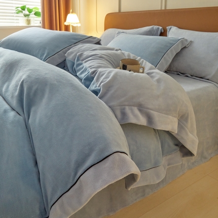 万盛家纺 2025新款牛奶绒拼色宽边四件套 冰雪蓝-水冰蓝