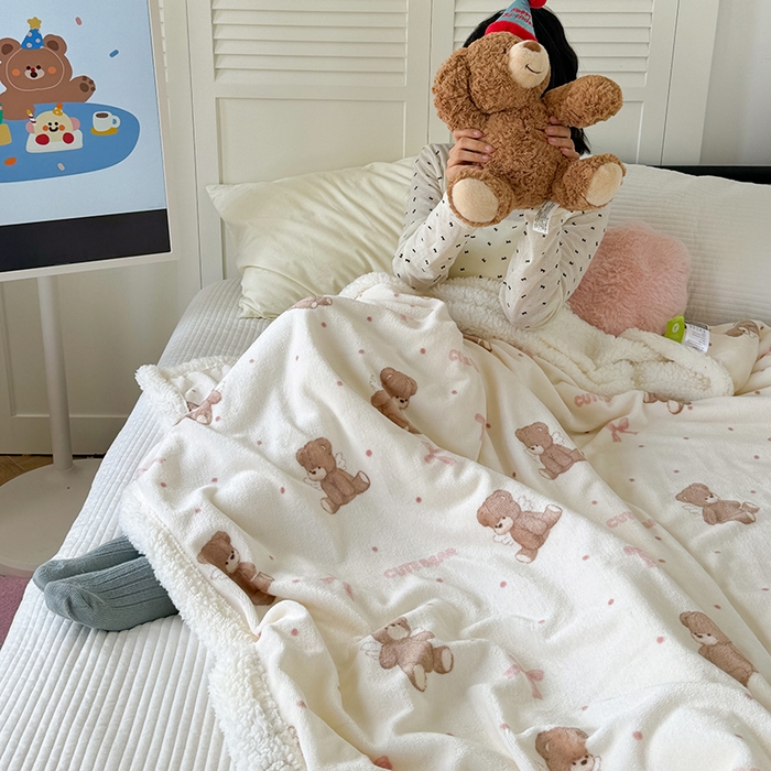 91家纺网 家纺一手货源 找家纺 吉象家纺 2024新款高克重牛奶绒羊羔绒印花毛毯 幸运熊