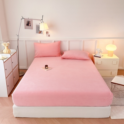 91家纺网 家纺一手货源 找家纺 简宜家居（朝初家纺） 2025新款200克牛奶绒A版床笠 珊瑚粉