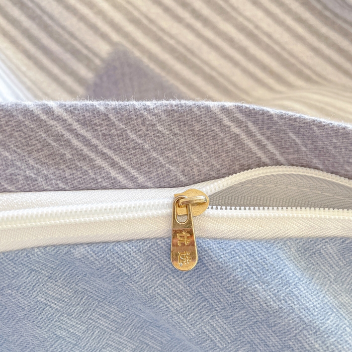 91家纺网 家纺一手货源 找家纺 暖芯优选 2025新款直播爆款加厚全棉磨毛四件套喷气印花纯棉（一字绣工艺款）学生三件套10月上新 费洛斯