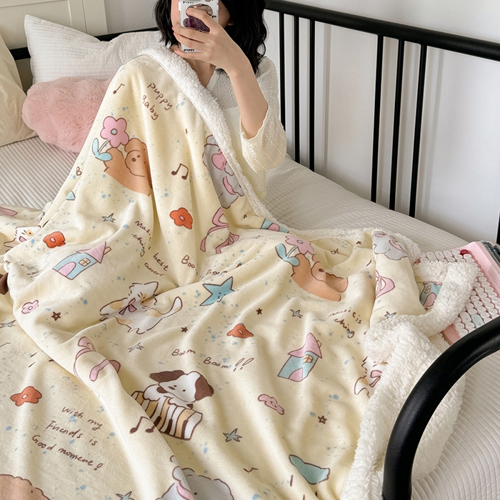 91家纺网 家纺一手货源 找家纺 吉象家纺 2024新款高克重牛奶绒羊羔绒印花毛毯 动物聚会趴