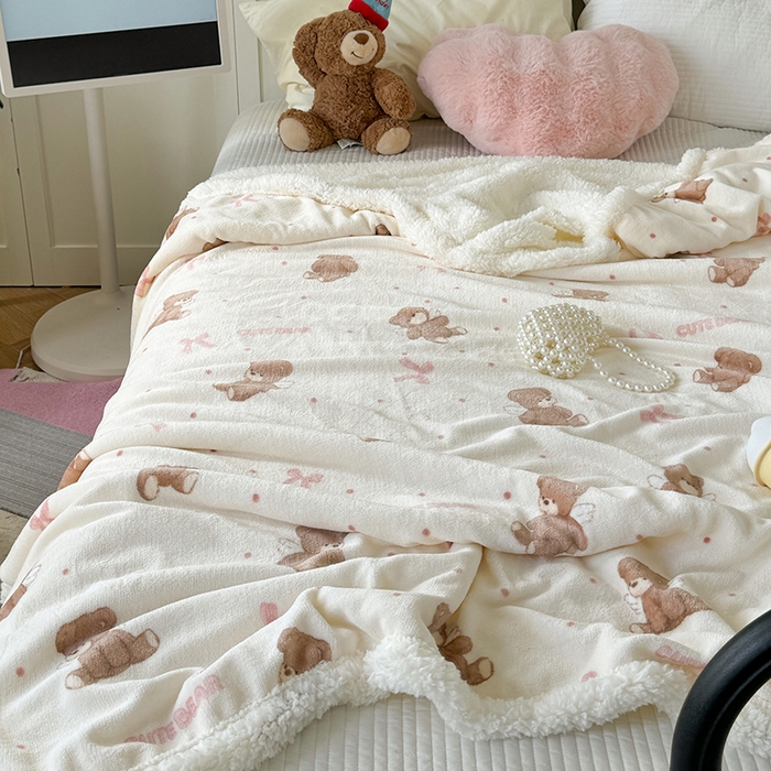 91家纺网 家纺一手货源 找家纺 吉象家纺 2024新款高克重牛奶绒羊羔绒印花毛毯 幸运熊