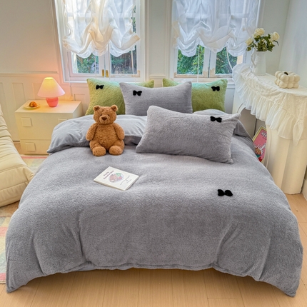 91家纺网 家纺一手货源 找家纺 锦禾穗 2024新款泰迪绒牛奶绒四件套 灰色