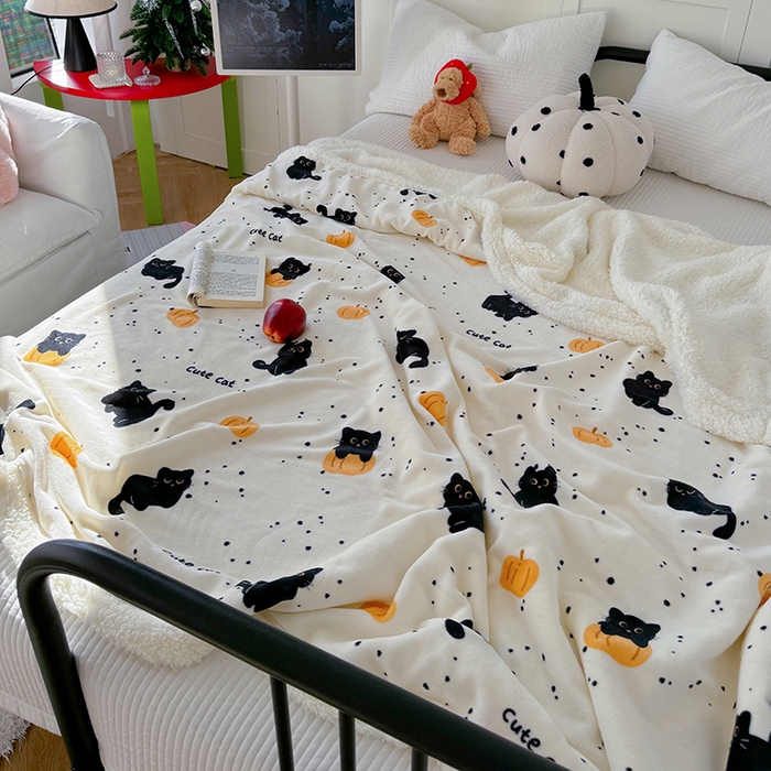 91家纺网 家纺一手货源 找家纺 吉象家纺 2024新款高克重牛奶绒羊羔绒印花毛毯 南瓜猫