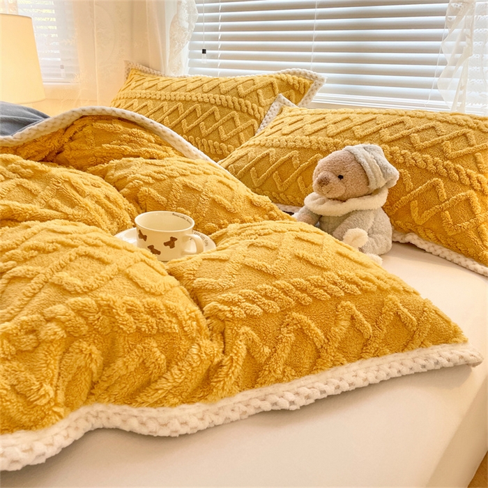 91家纺网 家纺一手货源 找家纺 梦舒羽 2025新款220克塔芙绒被套两用牛奶绒毛毯 柠檬黄