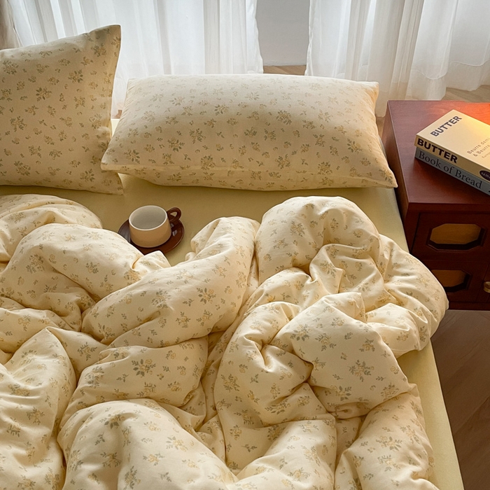 91家纺网 家纺一手货源 找家纺 一比一家纺 2025新款全棉母婴级抗菌有氧全棉双层纱亲肤全棉小清新印花三件套四件套 小晴天