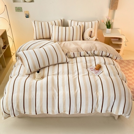 91家纺网 家纺一手货源 找家纺 2024新款高克重印花牛奶绒四件套条纹风格二 奶茶条纹