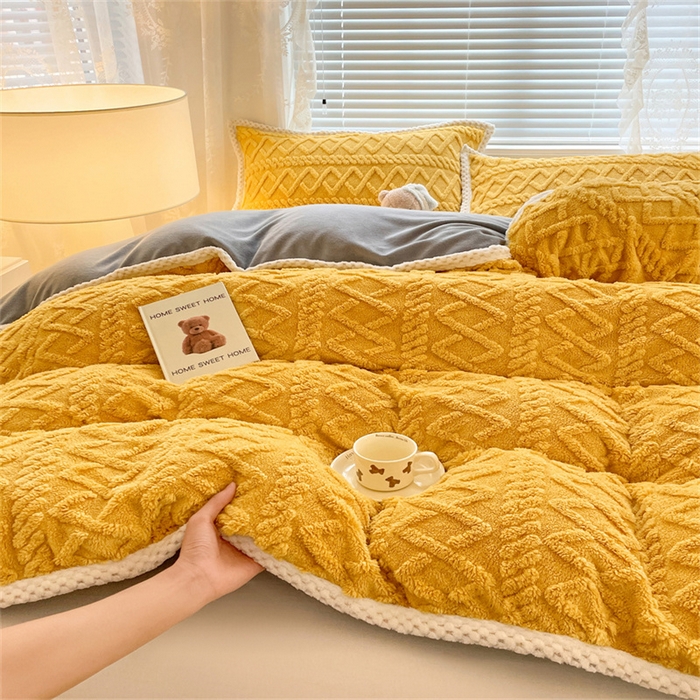 91家纺网 家纺一手货源 找家纺 梦舒羽 2025新款220克塔芙绒被套两用牛奶绒毛毯 柠檬黄