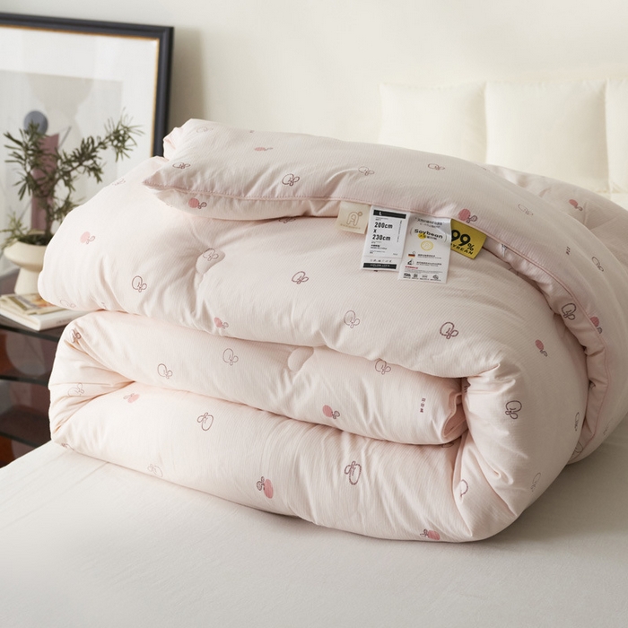 91家纺网 家纺一手货源 找家纺 良品汇馆 2024【豆豆绒提花印花大豆被】日式无印大豆纤维被良品印花提花大豆a类冬被被子加厚春秋被柔软 粉色