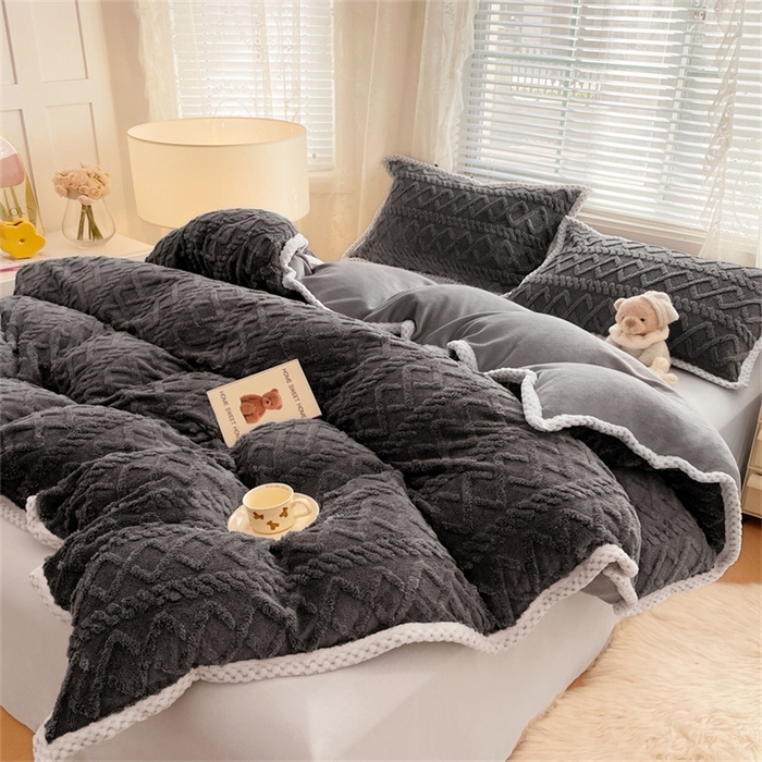 91家纺网 家纺一手货源 找家纺 梦舒羽 2025新款220克塔芙绒被套两用牛奶绒毛毯 至尊灰