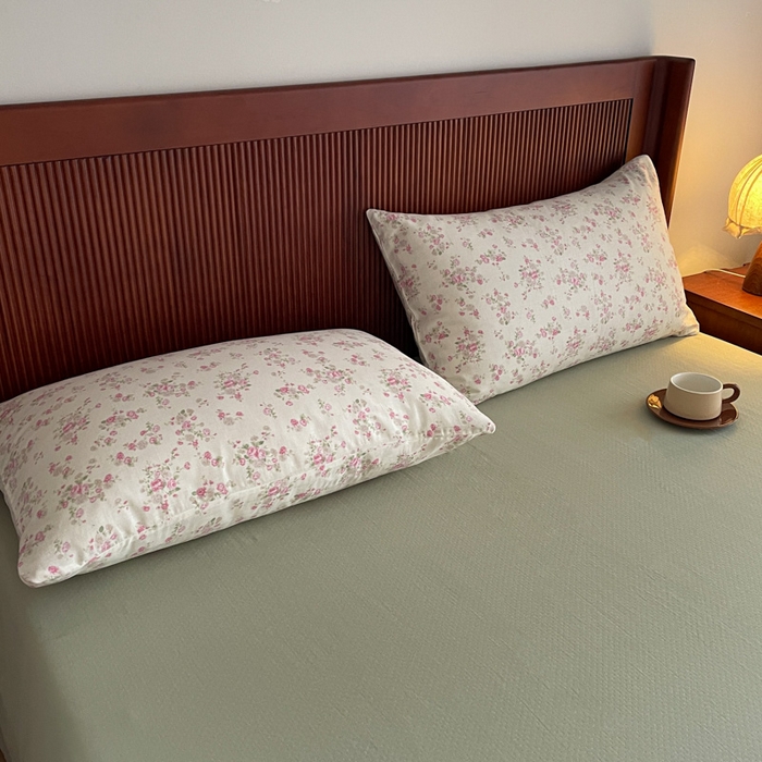 91家纺网 家纺一手货源 找家纺 一比一家纺 2025新款全棉母婴级抗菌有氧全棉双层纱亲肤全棉小清新印花三件套四件套 秀妍