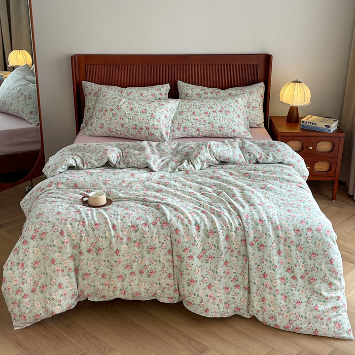 91家纺网 家纺一手货源 找家纺 一比一家纺 2025新款全棉母婴级抗菌有氧全棉双层纱亲肤全棉小清新印花三件套四件套 兰桂坊