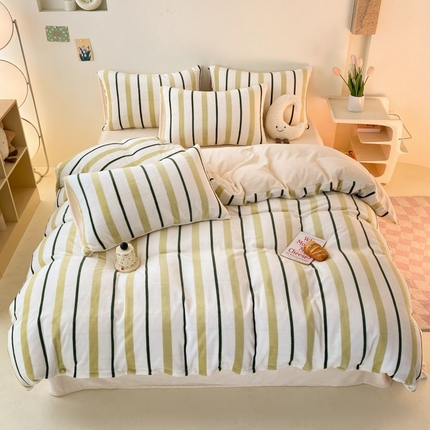 91家纺网 家纺一手货源 找家纺 2024新款高克重印花牛奶绒四件套条纹风格二 奶黄条纹