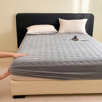 91家纺网 家纺一手货源 找家纺 良品汇馆 2024【加厚夹棉牛奶绒床笠】日式无印牛奶绒夹棉床笠良品秋冬保暖床罩纯色加厚床垫透气防滑 灰色