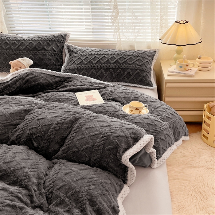 91家纺网 家纺一手货源 找家纺 梦舒羽 2025新款220克塔芙绒被套两用牛奶绒毛毯 至尊灰