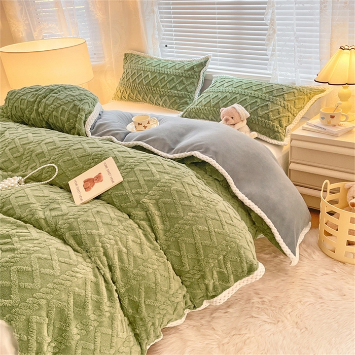 91家纺网 家纺一手货源 找家纺 梦舒羽 2025新款220克塔芙绒被套两用牛奶绒毛毯 茶绿色