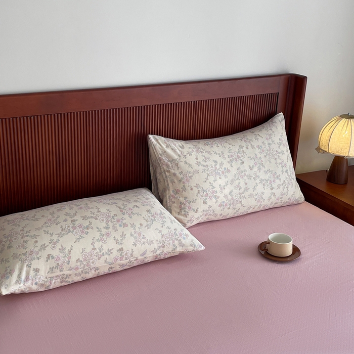 91家纺网 家纺一手货源 找家纺 一比一家纺 2025新款全棉母婴级抗菌有氧全棉双层纱亲肤全棉小清新印花三件套四件套 罗拉小姐