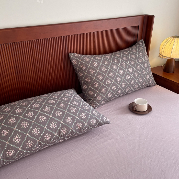 91家纺网 家纺一手货源 找家纺 一比一家纺 2025新款全棉母婴级抗菌有氧全棉双层纱亲肤全棉小清新印花三件套四件套 花郁悠然