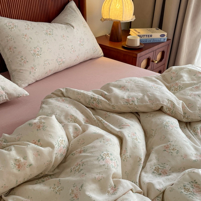 91家纺网 家纺一手货源 找家纺 一比一家纺 2025新款全棉母婴级抗菌有氧全棉双层纱亲肤全棉小清新印花三件套四件套 松子小姐