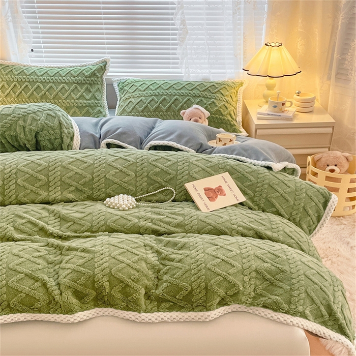 91家纺网 家纺一手货源 找家纺 梦舒羽 2025新款220克塔芙绒被套两用牛奶绒毛毯 茶绿色
