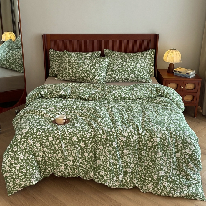 91家纺网 家纺一手货源 找家纺 一比一家纺 2025新款全棉母婴级抗菌有氧全棉双层纱亲肤全棉小清新印花三件套四件套 木槿花-绿