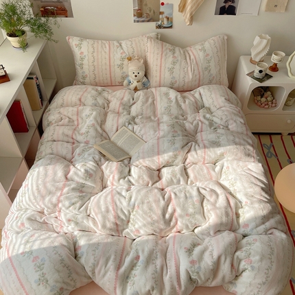 桃喜 2024新款牛奶绒韩风格子小碎花系列四件套 法式花园粉