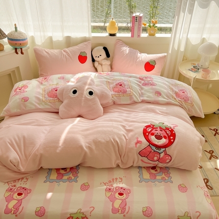 91家纺网 家纺一手货源 找家纺 （总）子钦家纺 2024秋冬新款加厚牛奶绒毛巾绣床单床笠四件套