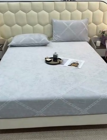 91家纺网 家纺一手货源 找家纺 太阳树家纺 2025新款A类雪尼尔提花绒床笠 马里奥-灰