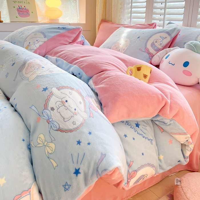 91家纺网 家纺一手货源 找家纺 星座家纺 2025新款三丽鸥小版牛奶绒四件套 蛋糕大耳狗