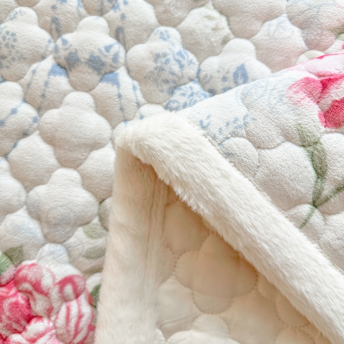 91家纺网 家纺一手货源 找家纺 慕尚家纺 2025牛奶绒床盖床褥被套三件套四件套 床垫-画意