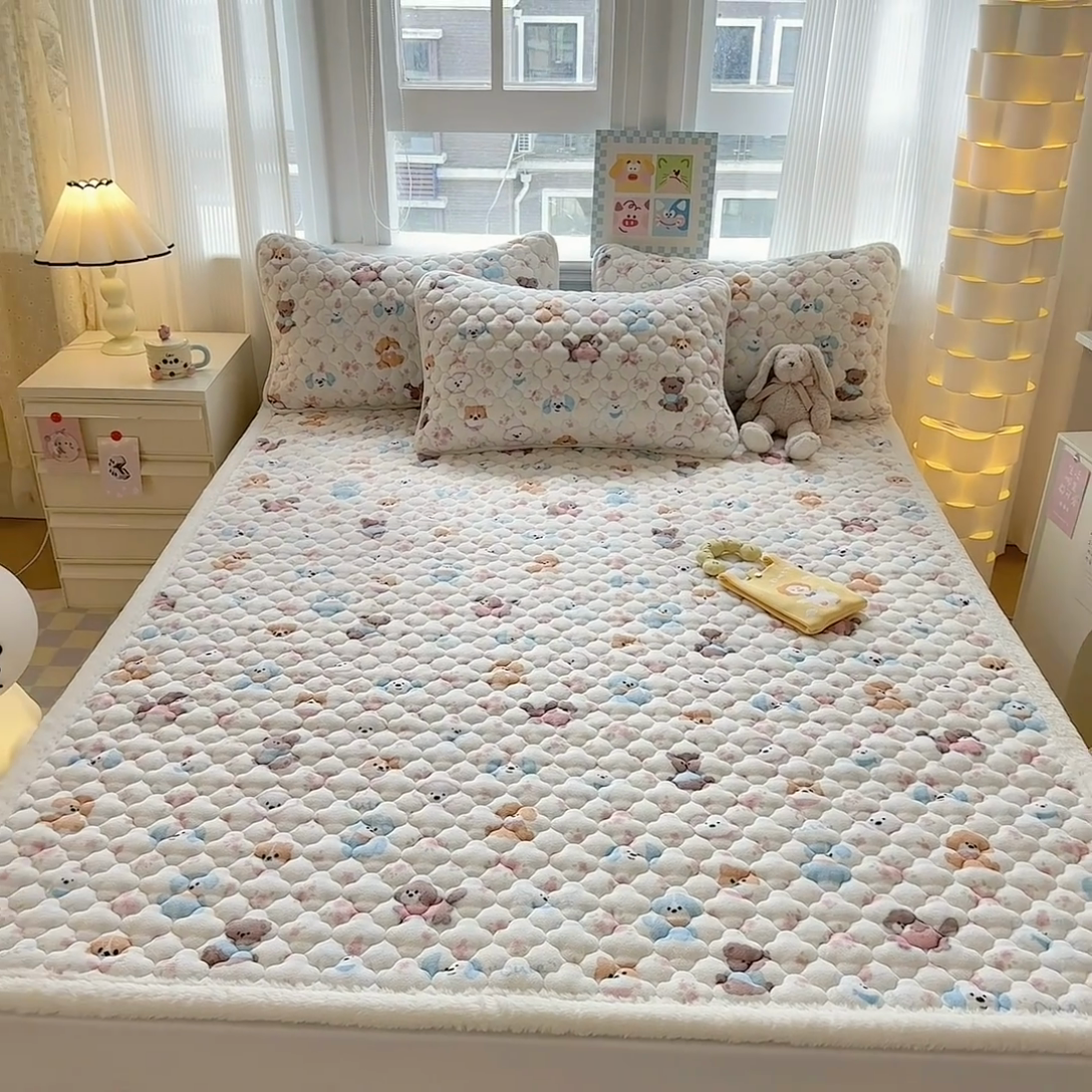 91家纺网 家纺一手货源 找家纺 慕尚家纺 2025牛奶绒床盖床褥被套三件套四件套 床垫-图图狗