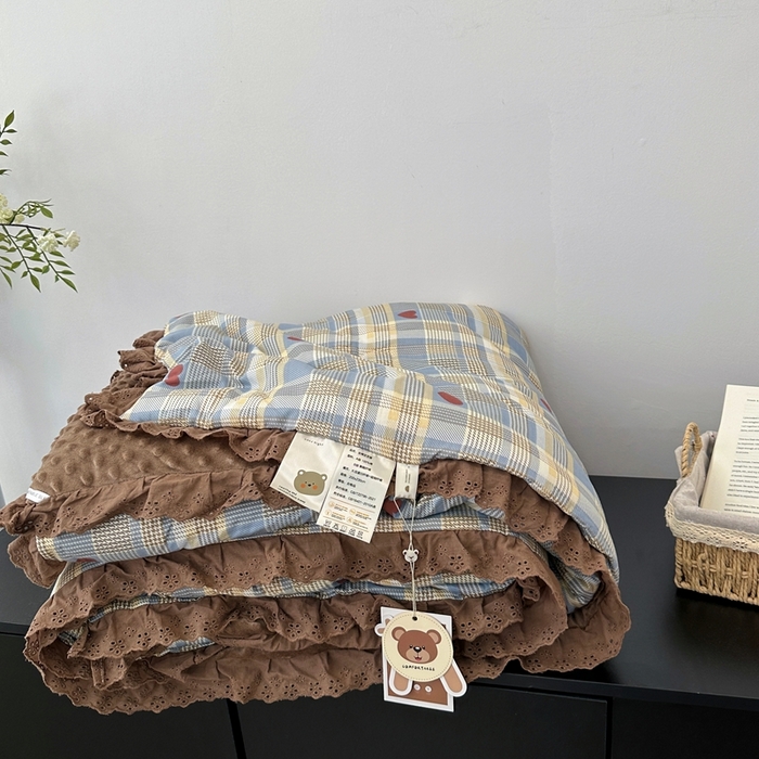 91家纺网 家纺一手货源 找家纺 佰织鑫家居 2024新款全棉法式花边懒人豆豆被 莱恩