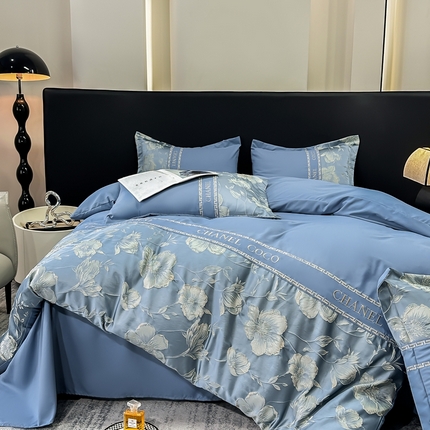 宅家居 2024新款轻奢拼接亲肤精梳棉磨毛浮雕刺绣四件套-珍妮花房 珍妮花房-宾利蓝