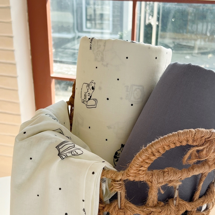 91家纺网 家纺一手货源 找家纺 一比一家纺 2025新款全棉母婴级抗菌有氧全棉双层纱亲肤全棉小清新印花三件套四件套 幻想猫