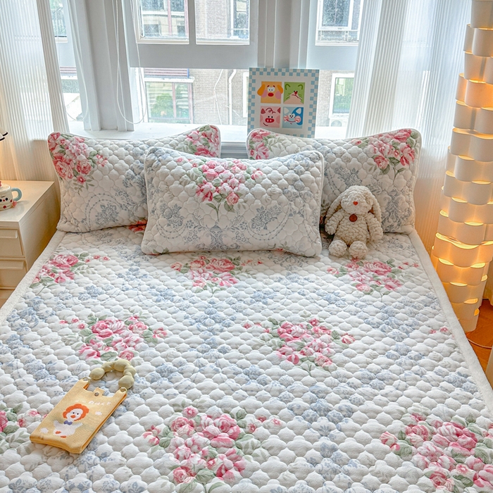 91家纺网 家纺一手货源 找家纺 慕尚家纺 2025牛奶绒床盖床褥被套三件套四件套 床垫-画意