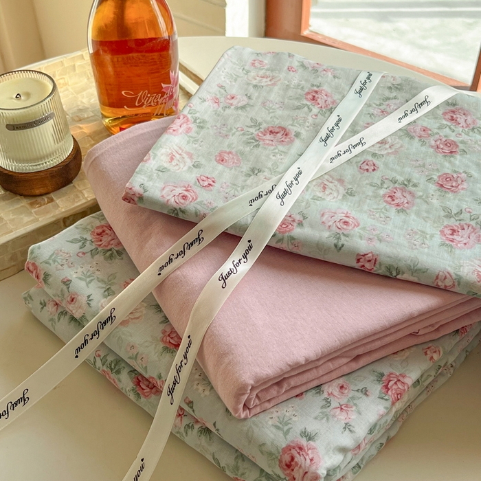 91家纺网 家纺一手货源 找家纺 一比一家纺 2025新款全棉母婴级抗菌有氧全棉双层纱亲肤全棉小清新印花三件套四件套 兰桂坊