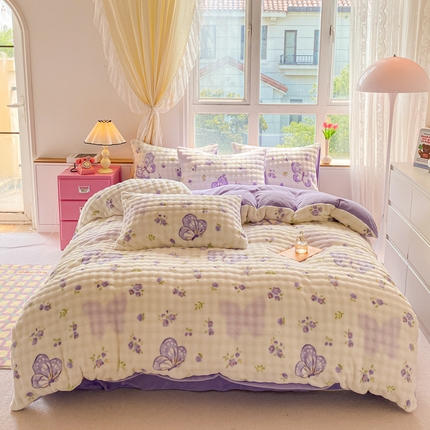 91家纺网 家纺一手货源 找家纺 （总）斯卡诺家纺 2025新款小清新加厚高克重牛奶绒泡泡四件套网红直播爆款