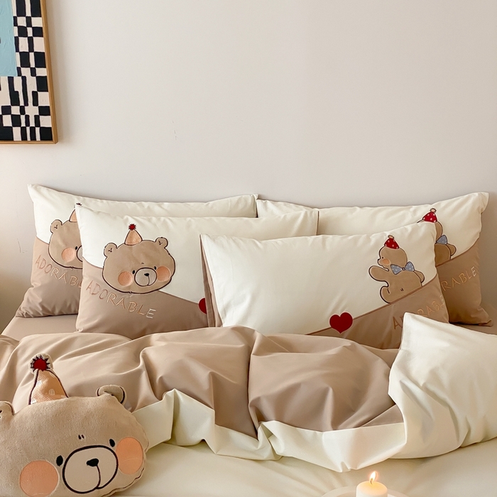 91家纺网 家纺一手货源 找家纺 朗莎家纺 2024新款卡通系列磨毛五件套 贝贝熊