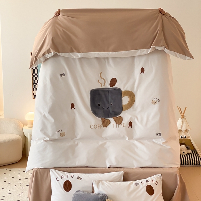 91家纺网 家纺一手货源 找家纺 朗莎家纺 2024新款卡通系列磨毛五件套 咖富即贵