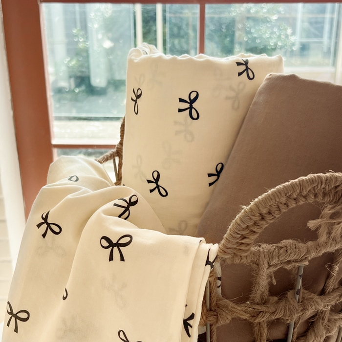 91家纺网 家纺一手货源 找家纺 一比一家纺 2025新款全棉母婴级抗菌有氧全棉双层纱亲肤全棉小清新印花三件套四件套 蝴蝶可颂-黑