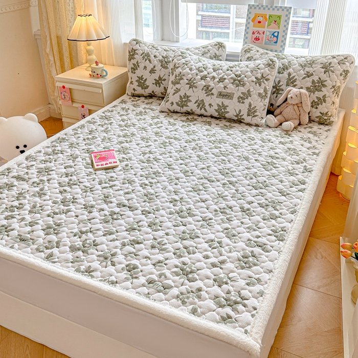 91家纺网 家纺一手货源 找家纺 慕尚家纺 2025牛奶绒床盖床褥被套三件套四件套 床垫-冬暖