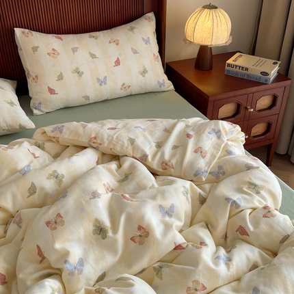 91家纺网 家纺一手货源 找家纺 （总）一比一家纺 2025新款全棉母婴级抗菌有氧全棉双层纱亲肤全棉小清新印花三件套四件套