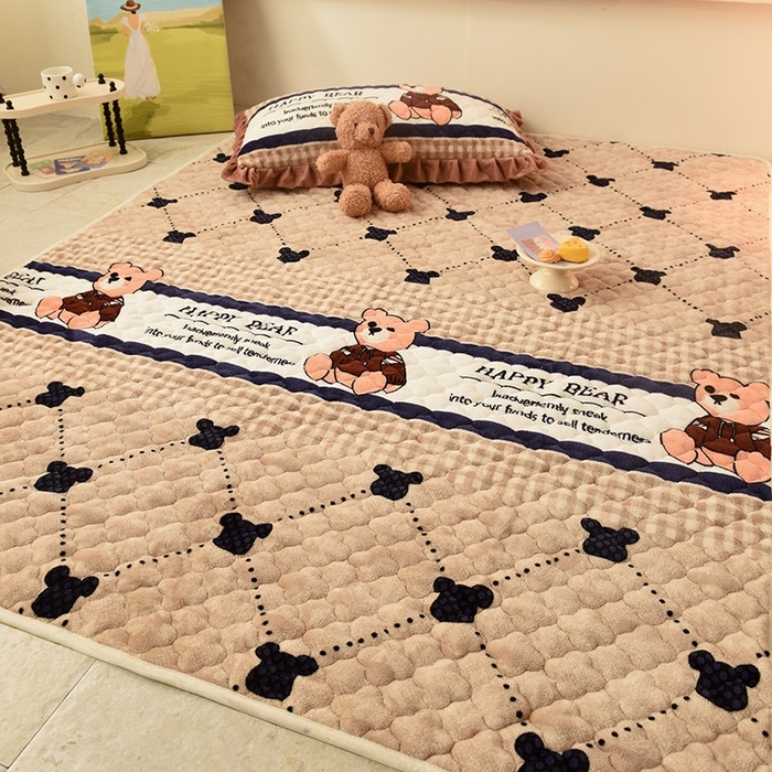 91家纺网 家纺一手货源 找家纺 美达家纺 2025新款牛奶绒印花地垫系列 小熊维尼