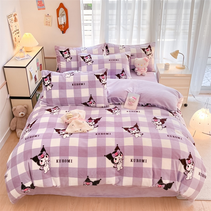 91家纺网 家纺一手货源 找家纺 星座家纺 2025新款三丽鸥小版牛奶绒四件套 格子库洛米