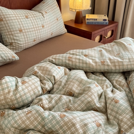 91家纺网 家纺一手货源 找家纺 （总）一比一家纺 2025新款全棉母婴级抗菌有氧全棉双层纱亲肤全棉小清新印花三件套四件套