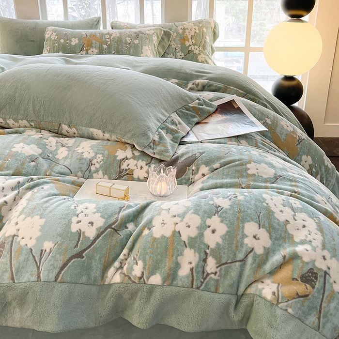 91家纺网 家纺一手货源 找家纺  秋冬9斤重加厚保暖牛奶绒四件套刺绣数码宝宝绒被套床单床笠床上用品 塞尔纳-仙踪绿